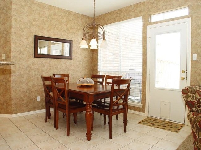Building Photo - 4321 Sendero Trail