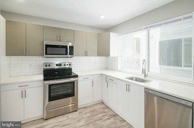 Foto del edificio - 1443 N 8th St