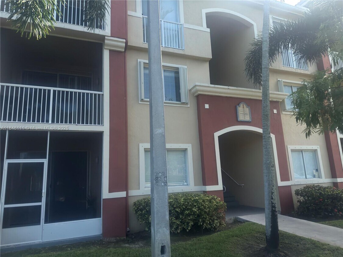 Primary Photo - 7085 Nova Dr