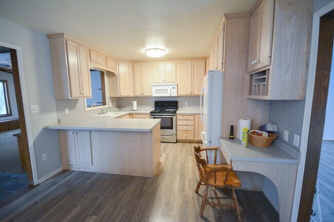 Foto del edificio - 1613 8th Ave SE