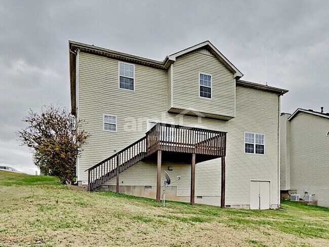 Building Photo - 134 Braxton Park Ln