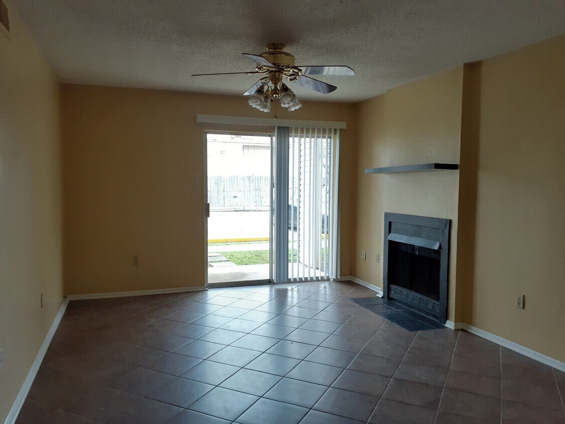 111 Parkview Blvd, Mandeville, LA 70471 Condo for Rent in Mandeville