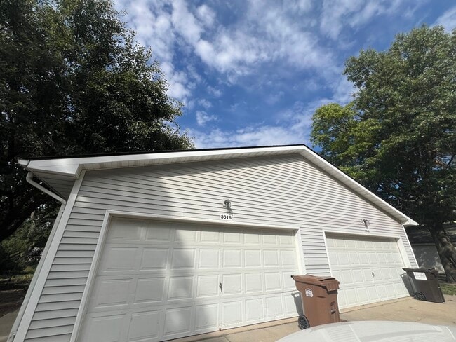 Building Photo - 3018 W St