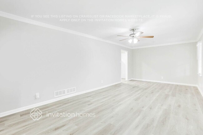 Foto del edificio - 2550 Greenwood Cir