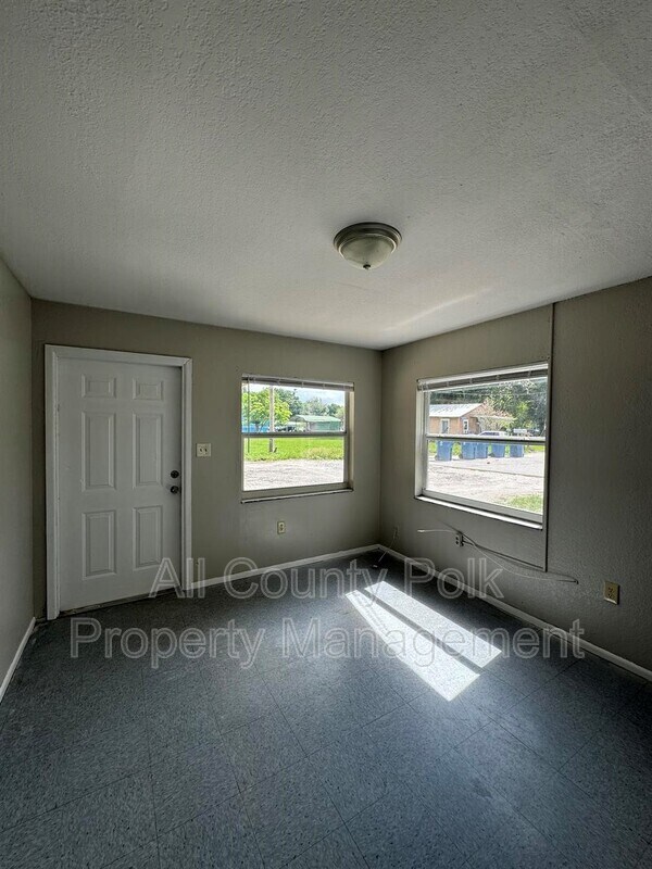 Foto del edificio - 116 Court St SW
