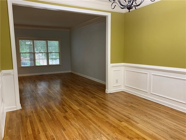 Foto del edificio - 1922 Shiloh Valley Trail NW