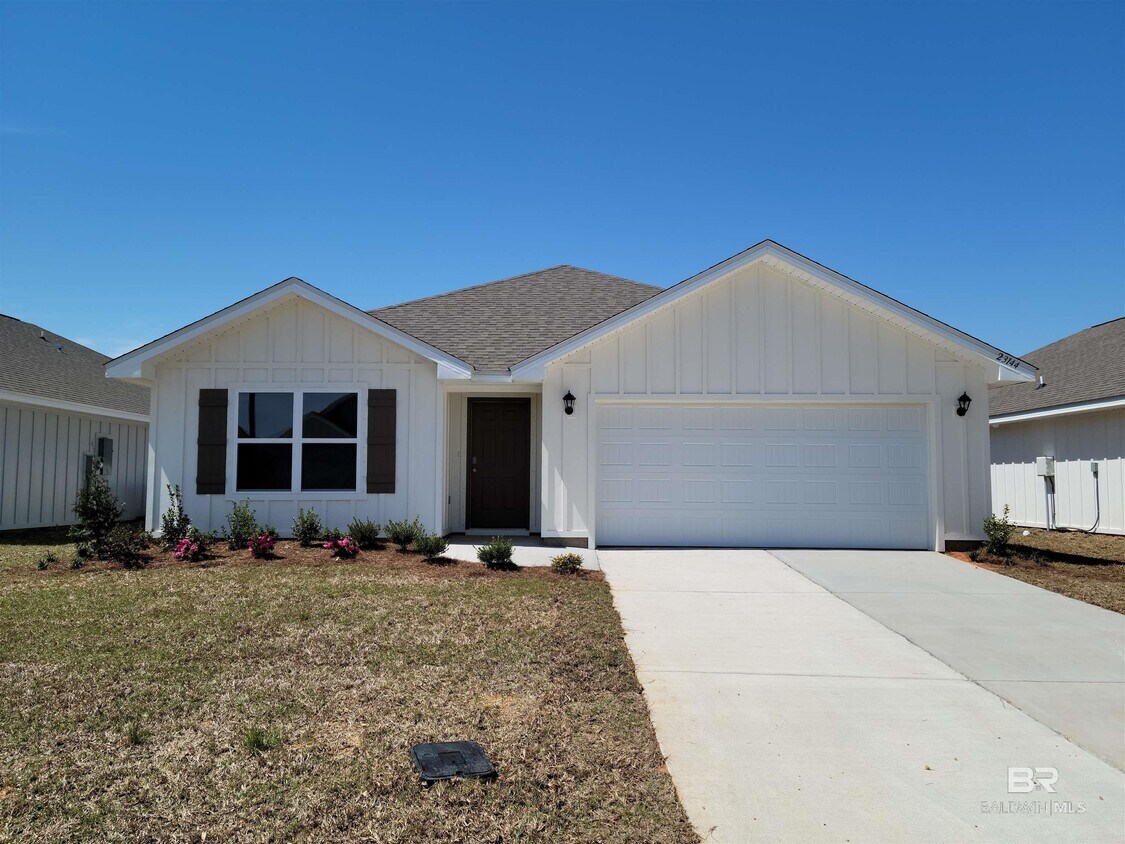 Foto principal - 23144 Shadowridge Dr