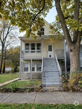 Building Photo - 6916 S Wood St