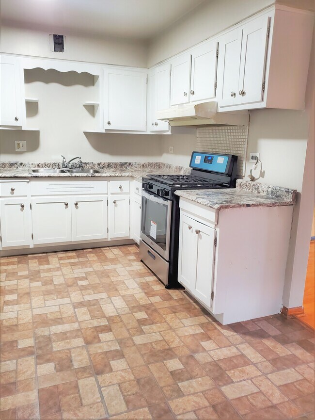Foto del edificio - 2534 N 73rd Ave