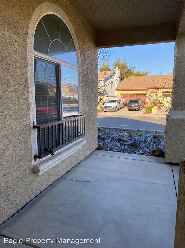 Building Photo - 4 br, 3 bath House - 9920 Trapani Way