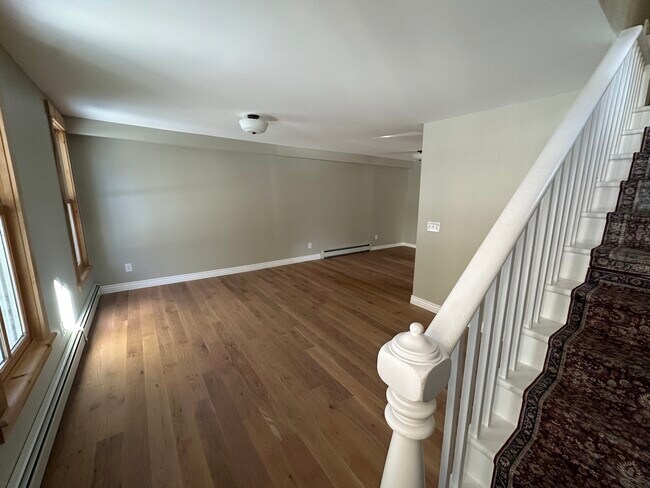 Foto del edificio - 900 Rose St