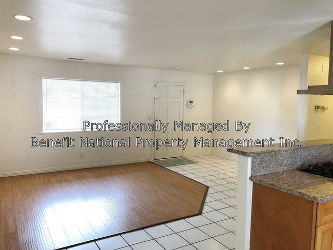 Foto del edificio - 33265 Lorimer St