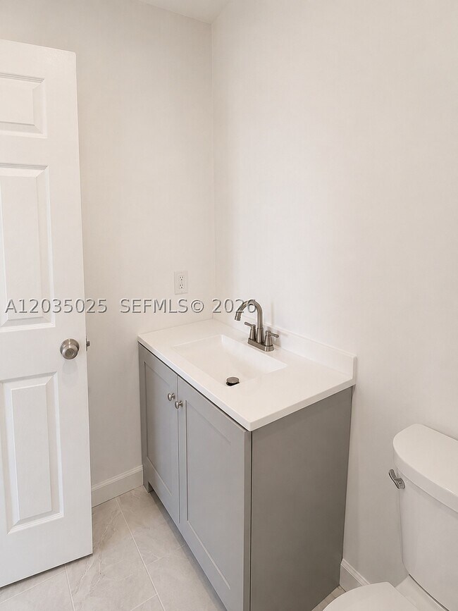 Foto del edificio - 11931 SW 132nd Ct