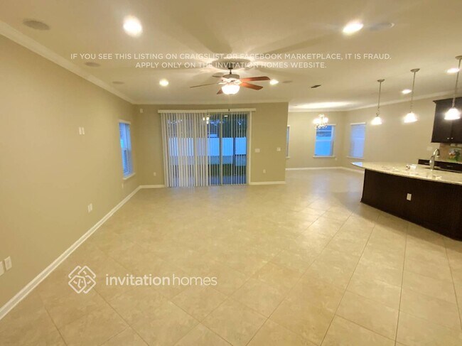 Building Photo - 15604 Spotted Saddle Cir