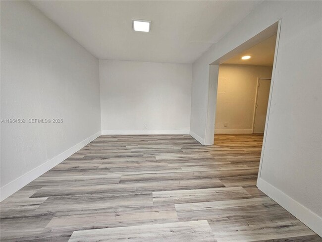 Foto del edificio - 1727 Fletcher St