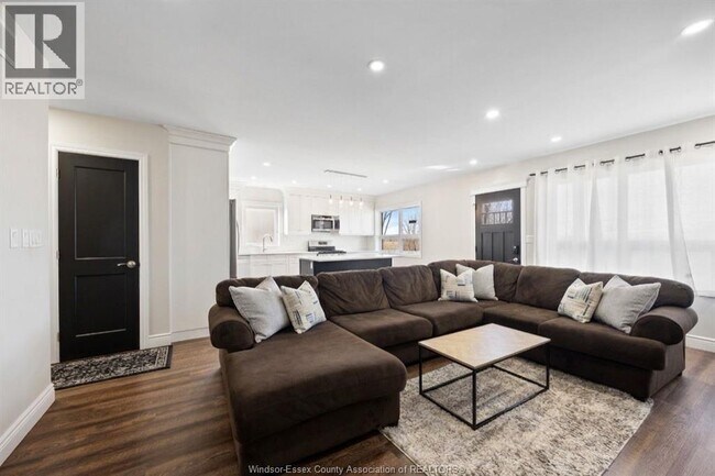 Photo du bâtiment - 960 Janette Ave