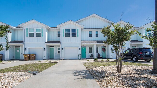 Foto del edificio - 7456 Shadow Lake Dr