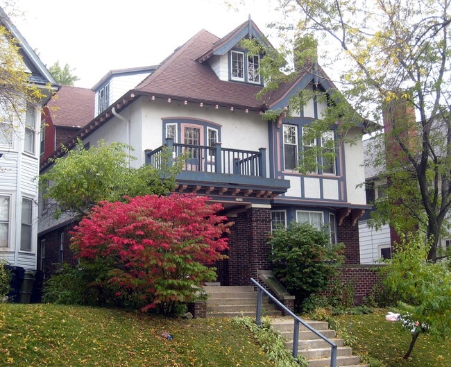 Building Photo - 2520 N Frederick Ave