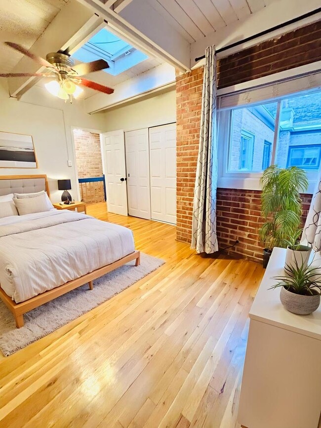 Foto del edificio - 1630 N Sedgwick St