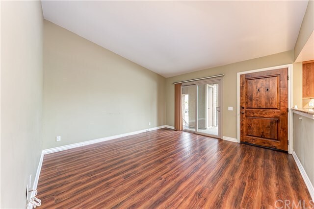 Foto del edificio - 930 S Palmetto Ave