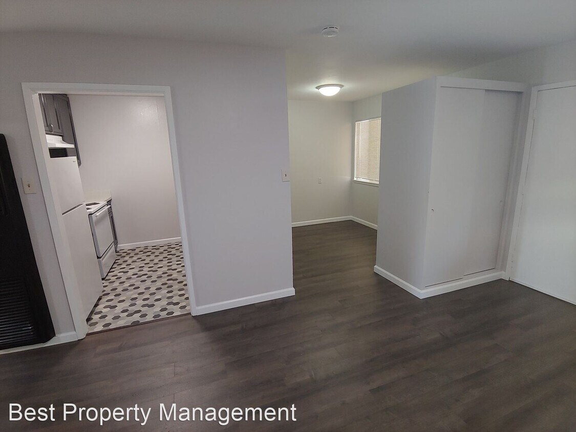 Primary Photo - 1 br, 1 bath House - 4290 Laurel St #1