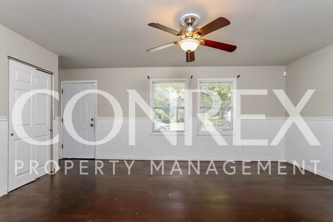 Foto del edificio - Three Bedroom Ranch Home Available Now