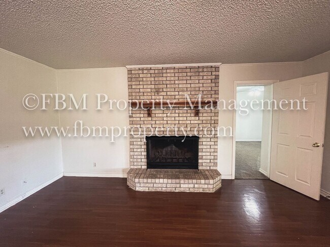 Foto del edificio - 8217 SE County Rd 1020