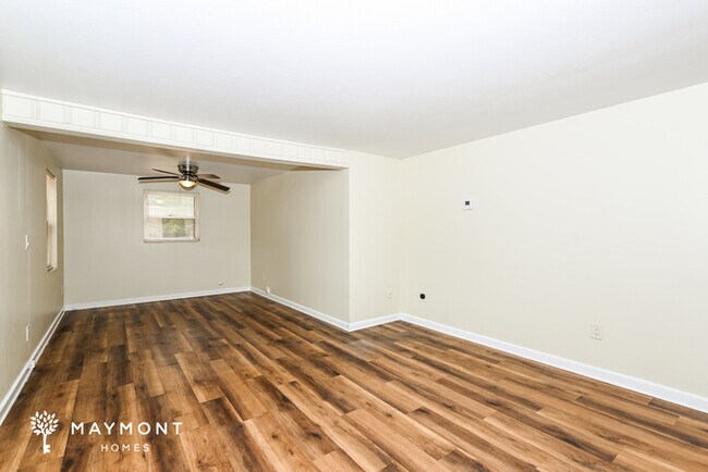 Building Photo - 6009 Verdes Rd