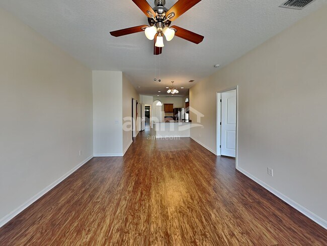 Building Photo - 11502 Village Brook Dr
