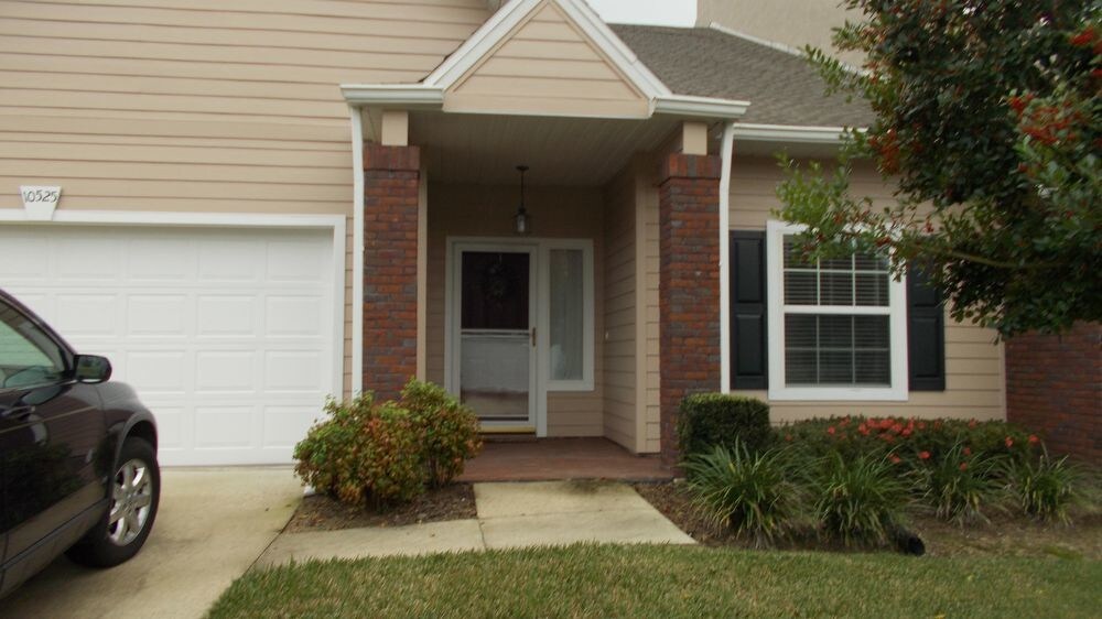 Primary Photo - 3/2 Williamsburg at Meadowbrook PENDING LEASE