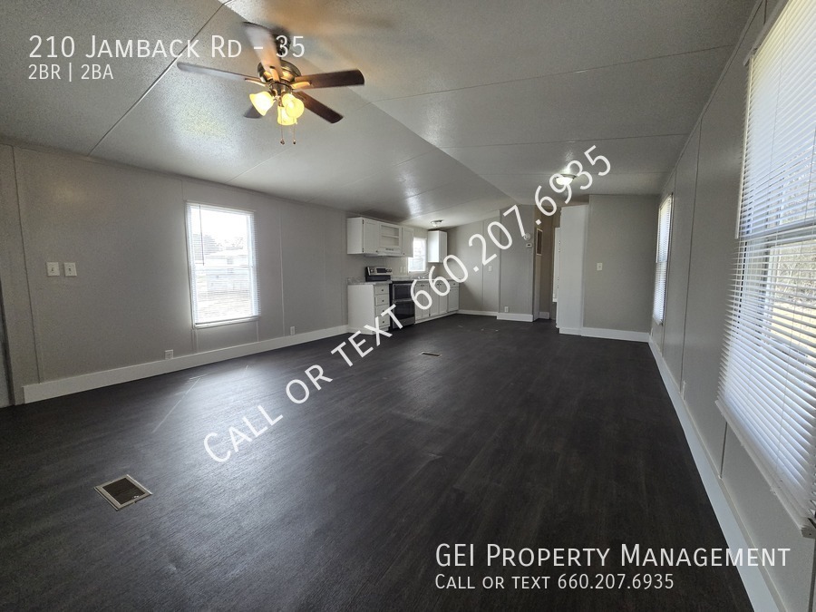 Primary Photo - 210 Jamback Rd