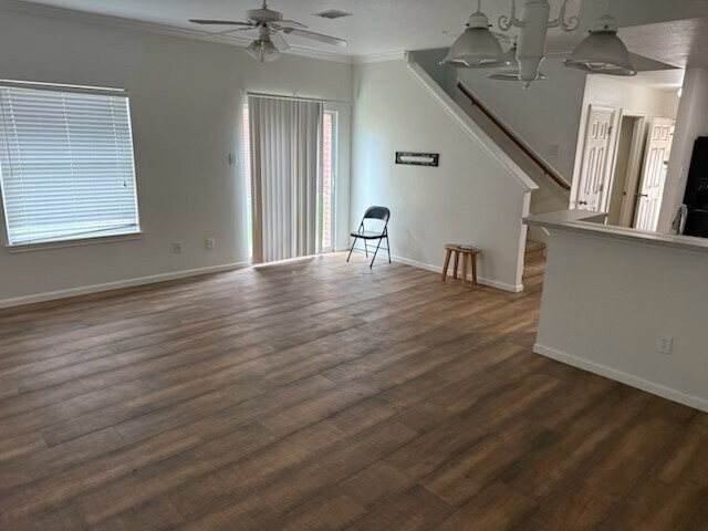Foto del edificio - 1619 Townhome Ln
