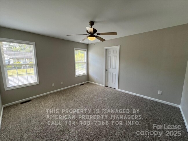 Building Photo - 4618 Tyne Castle Ct