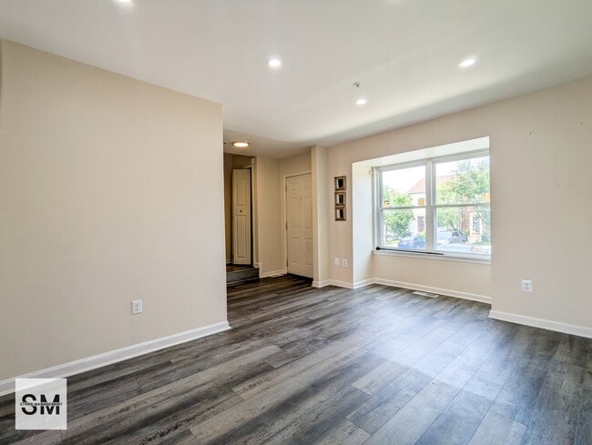 Building Photo - 1602 Willowwood Ct