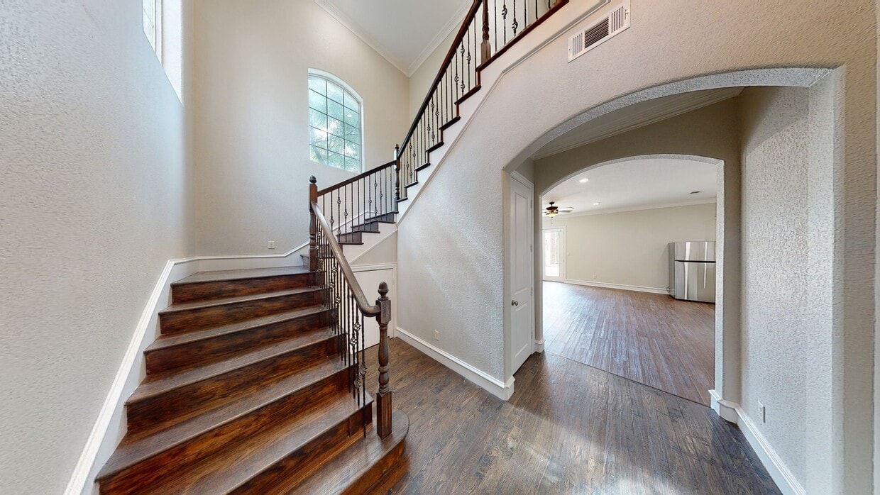 Photo - Gorgeous M Streets townhome with great rooftop deck