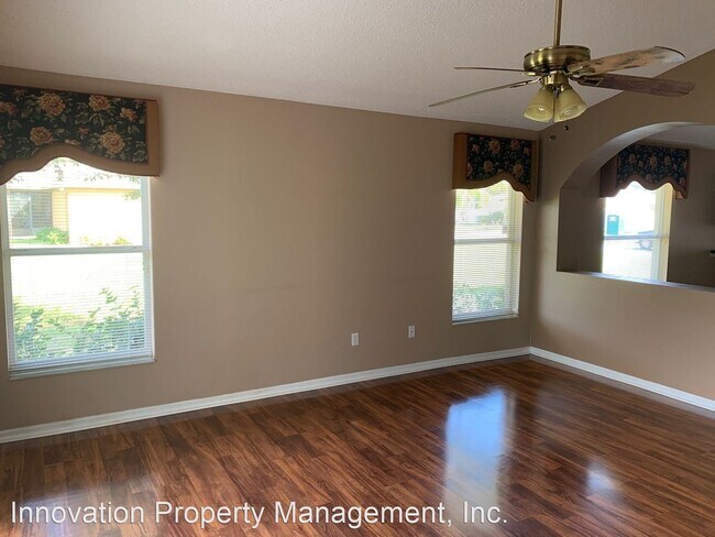 Building Photo - 3 br, 2 bath House - 840 Alpine Court