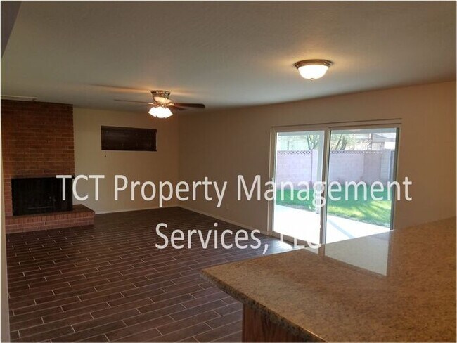 Foto del edificio - Beautifully updated home in the heart of T...
