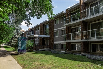 Building Photo - McCam 2 Apartments