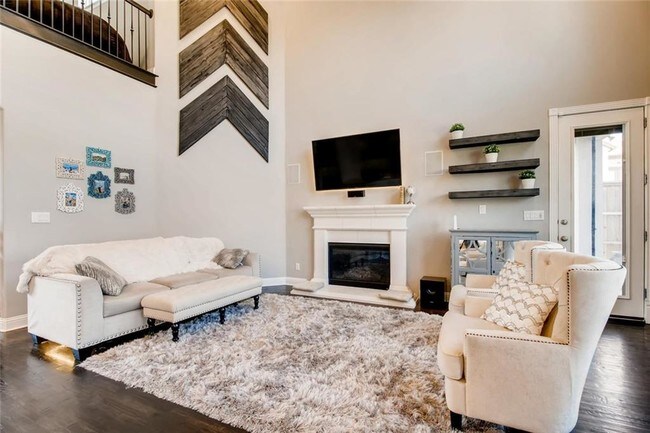 Foto del edificio - 7101 Yardley Ln