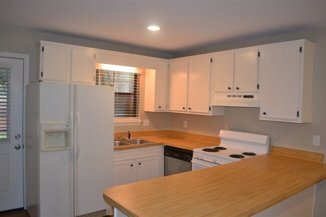 Foto del edificio - 1290 High Rd