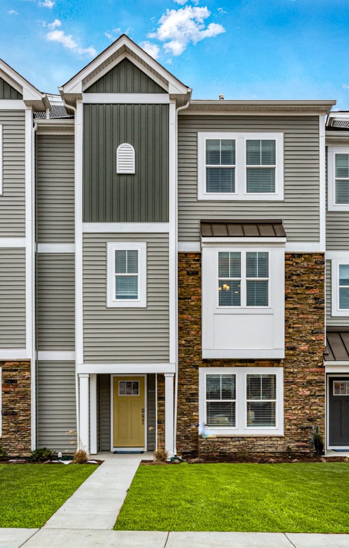 2003 Laycock Ln, Suffolk, VA 23435 Townhome Rentals in Suffolk VA