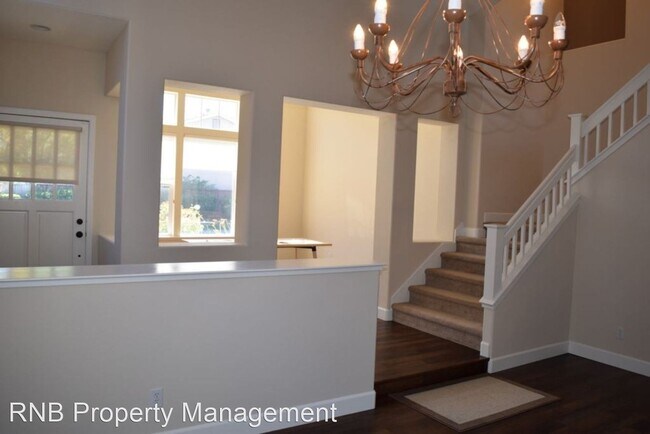 Building Photo - 4 br, 2.5 bath House - 58 Richardson Road
