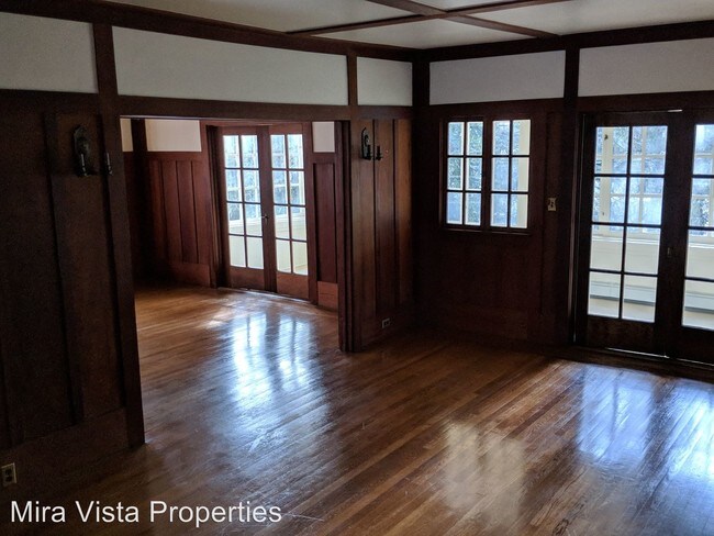Building Photo - 2 br, 2.5 bath House - 170 Hillcrest Rd