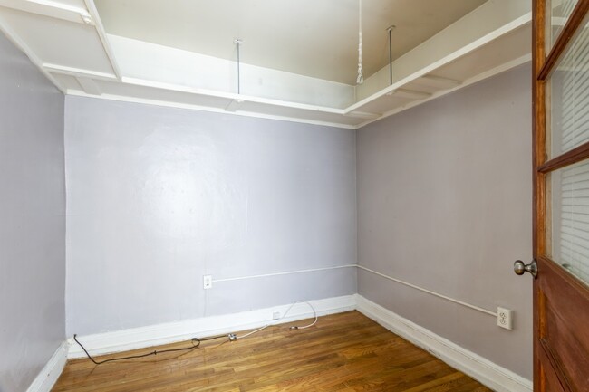 Building Photo - 111 Erie St