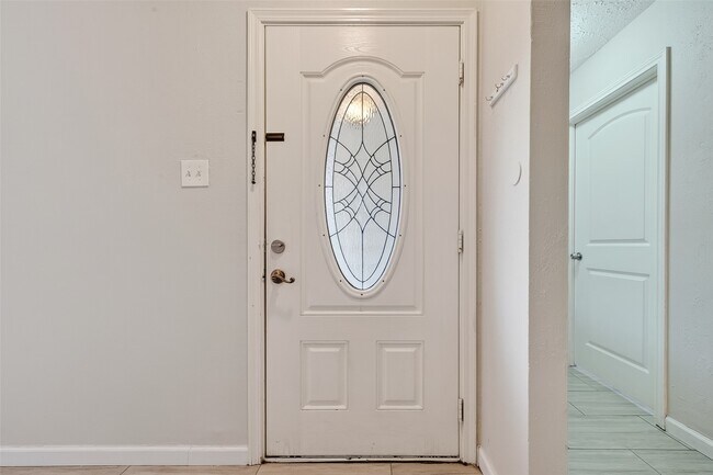 Foto del edificio - 17010 Bentana Ct