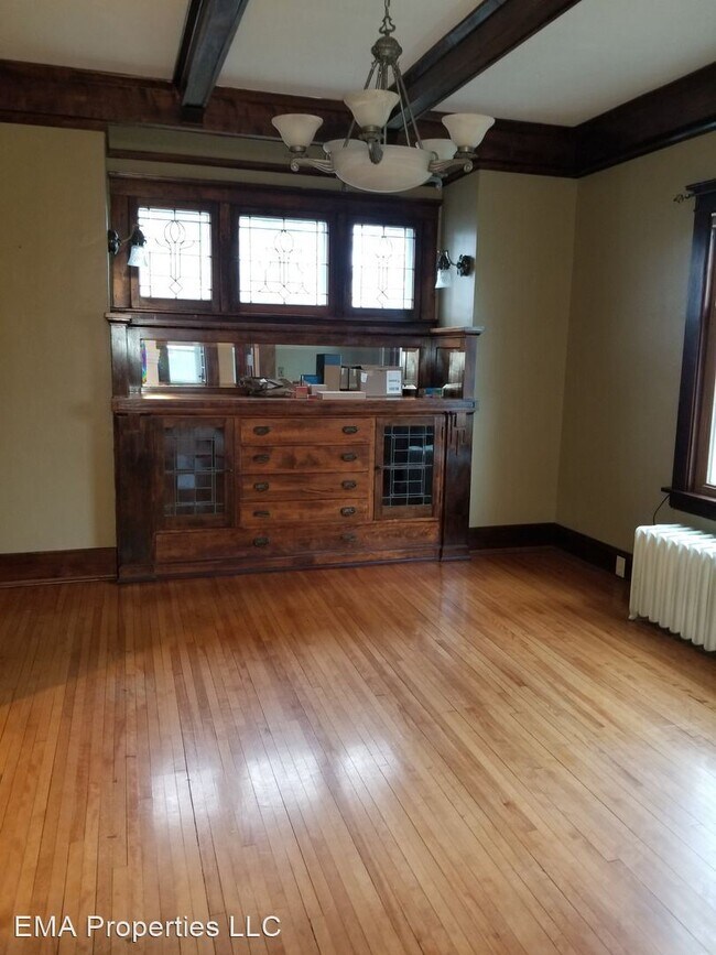 Building Photo - 3 br, 2 bath House - 427 W 7th Avenue