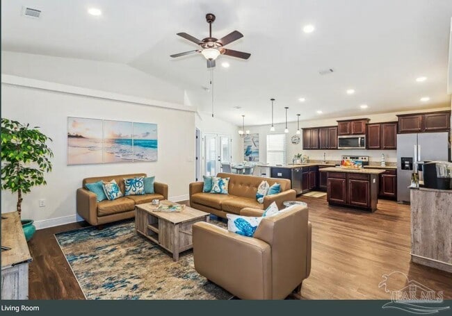 Building Photo - 6315 Redberry Dr