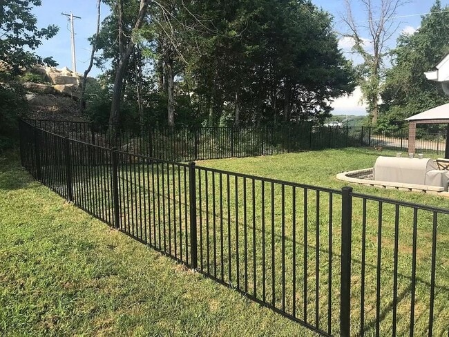 Building Photo - 477 Eve Estates Dr