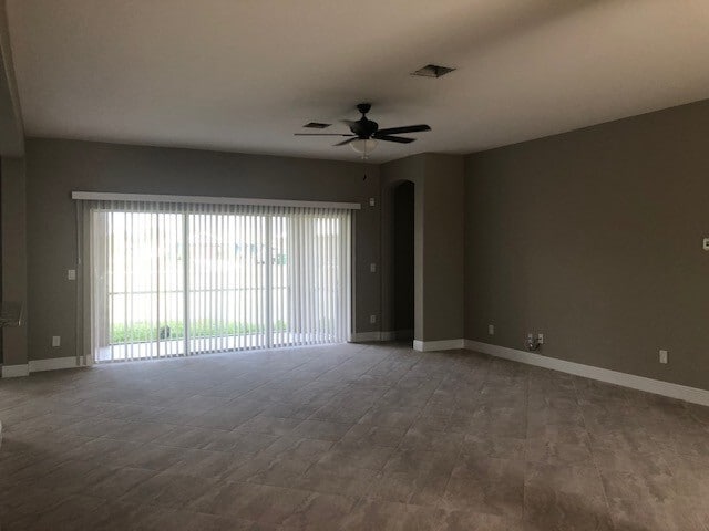 Foto del edificio - 3BR/2BA + Den | 2,100+ Sq. Ft. | Excellent...