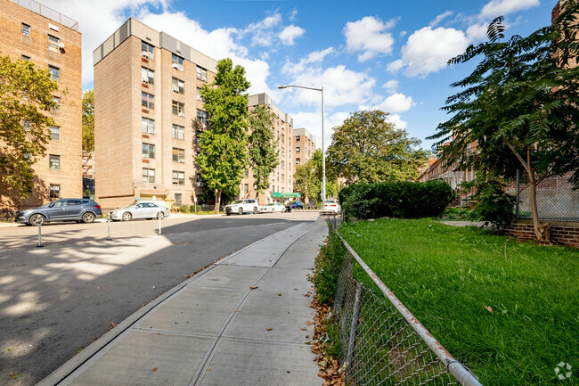 Building Photo - The Glenwood